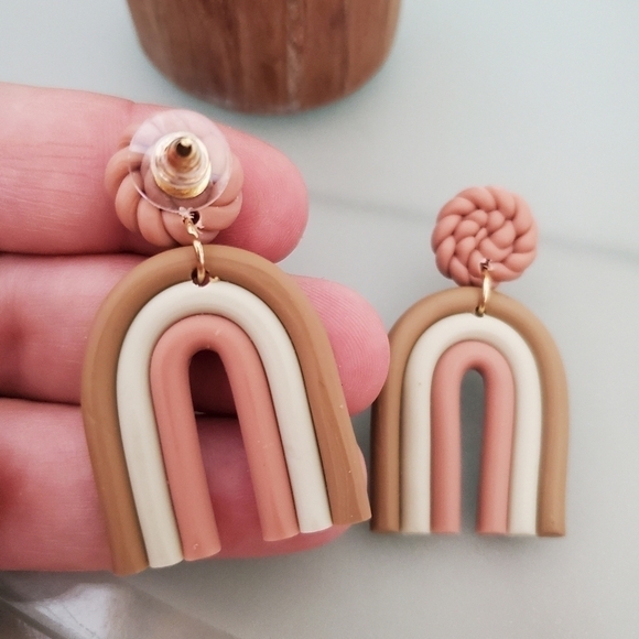NWT Boho Pink Ivory Rainbow Retro Clay Dangle Earrings - Picture 4 of 5